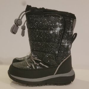 L.L. Bean Kids Black and Gray Snow Boots Waterproof Boots Size 7